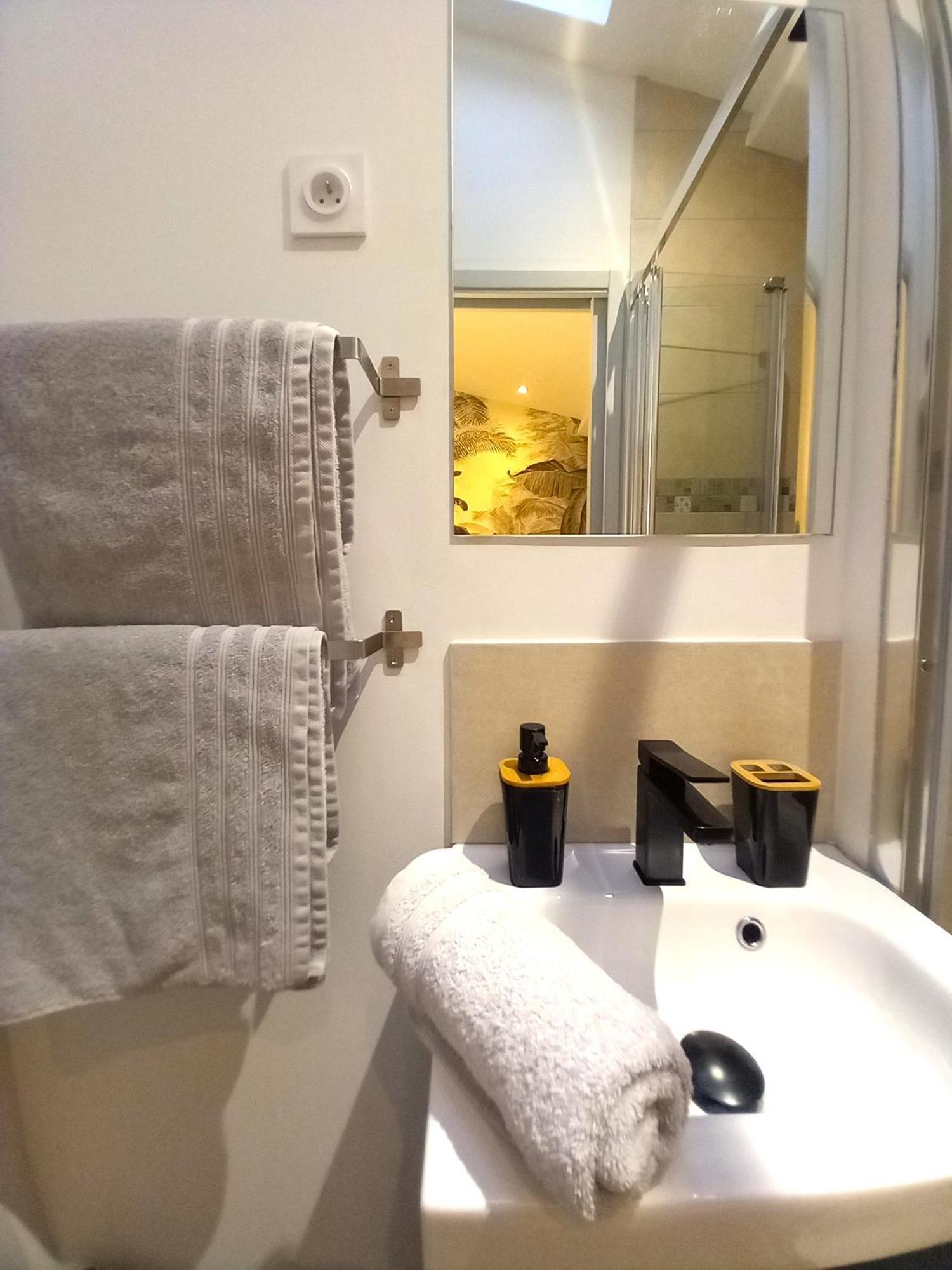 #3 Studio # Place Charmante Тулон Екстер'єр фото